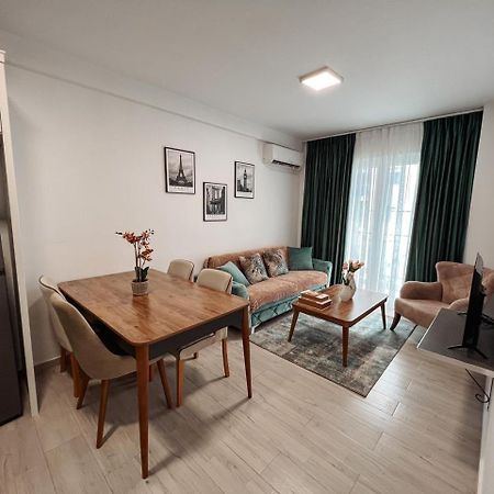 Lovely Apartment تيرانا المظهر الخارجي الصورة